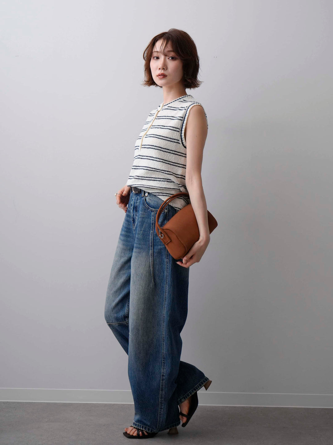 [SET]ボーダーヘンリーノースリニットトップス+立体カーブデニムパンツ(2set)