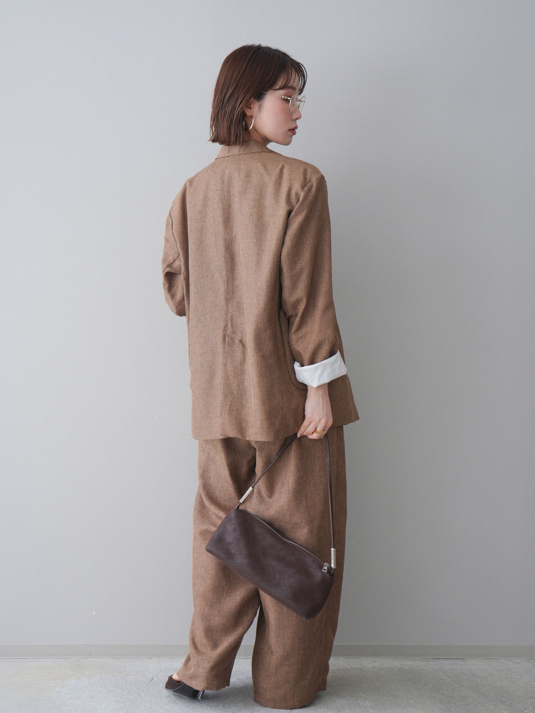 [SET]リネンライクテーラードジャケット+リネンライクバックオープンジレ+リネンライクタックワイドパンツ(3set)
