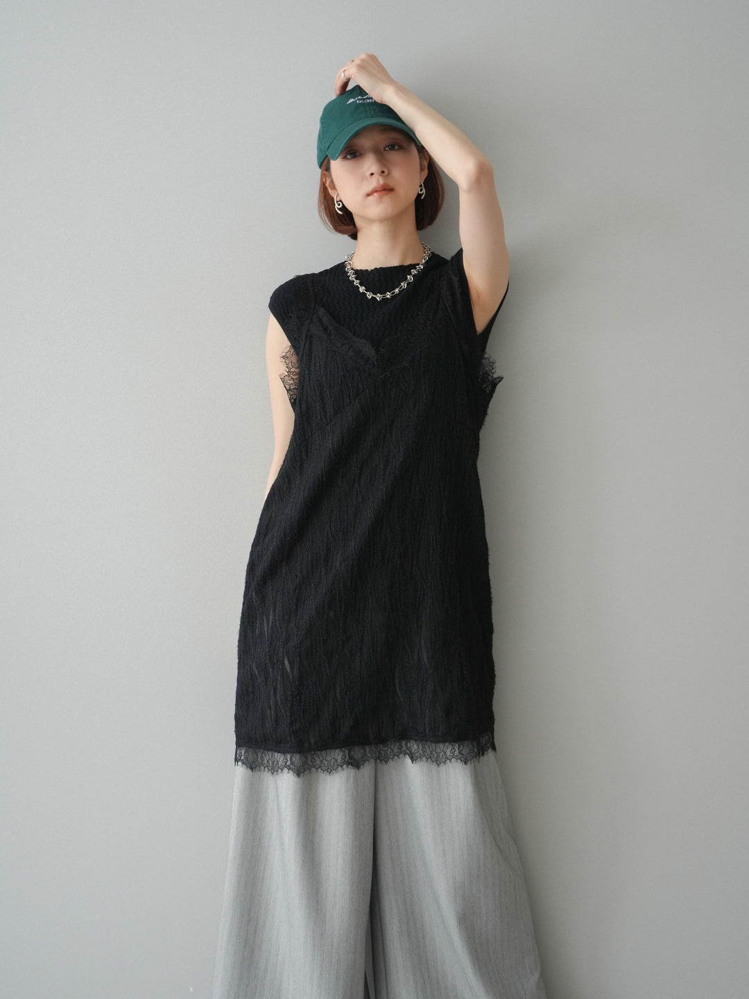 [予約]レース切替ジャガードニットロングキャミソール/black