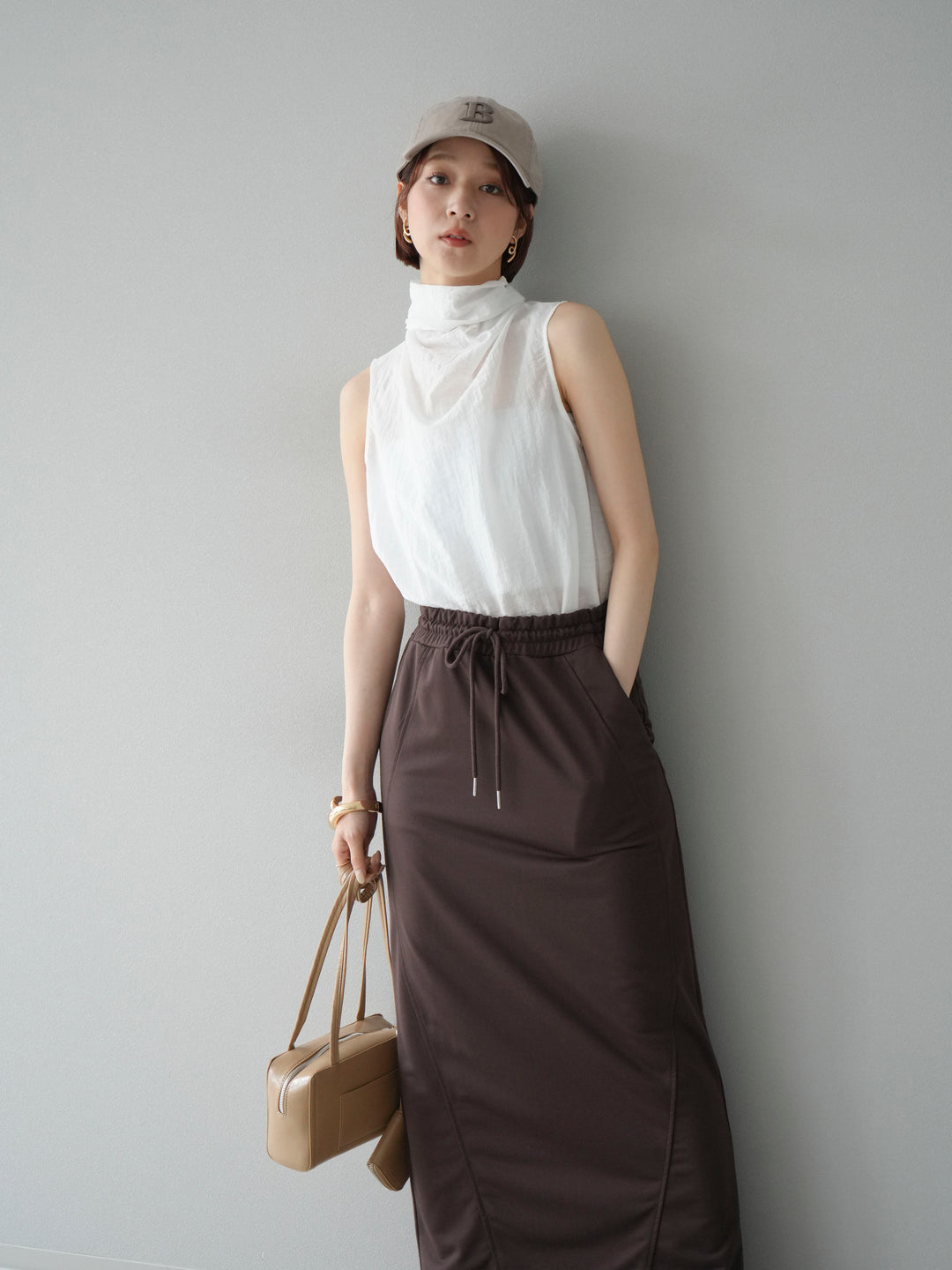 [SET] 後繫帶無袖上衣 + 運動長裙 (2set)