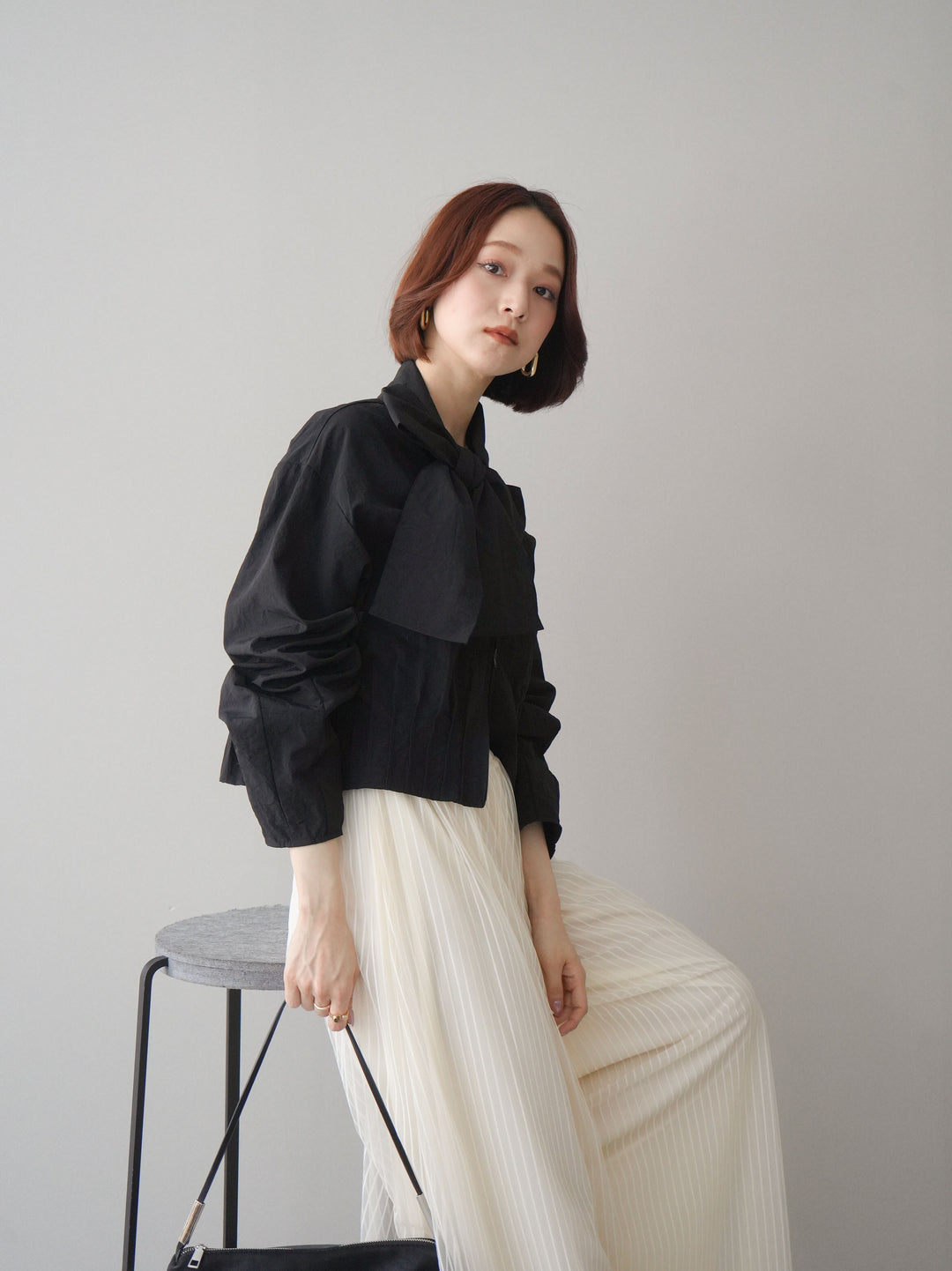 [SET]ボウタイ裾プリーツライトジャケット+ストライプチュールボリュームバギーパンツ(2set)