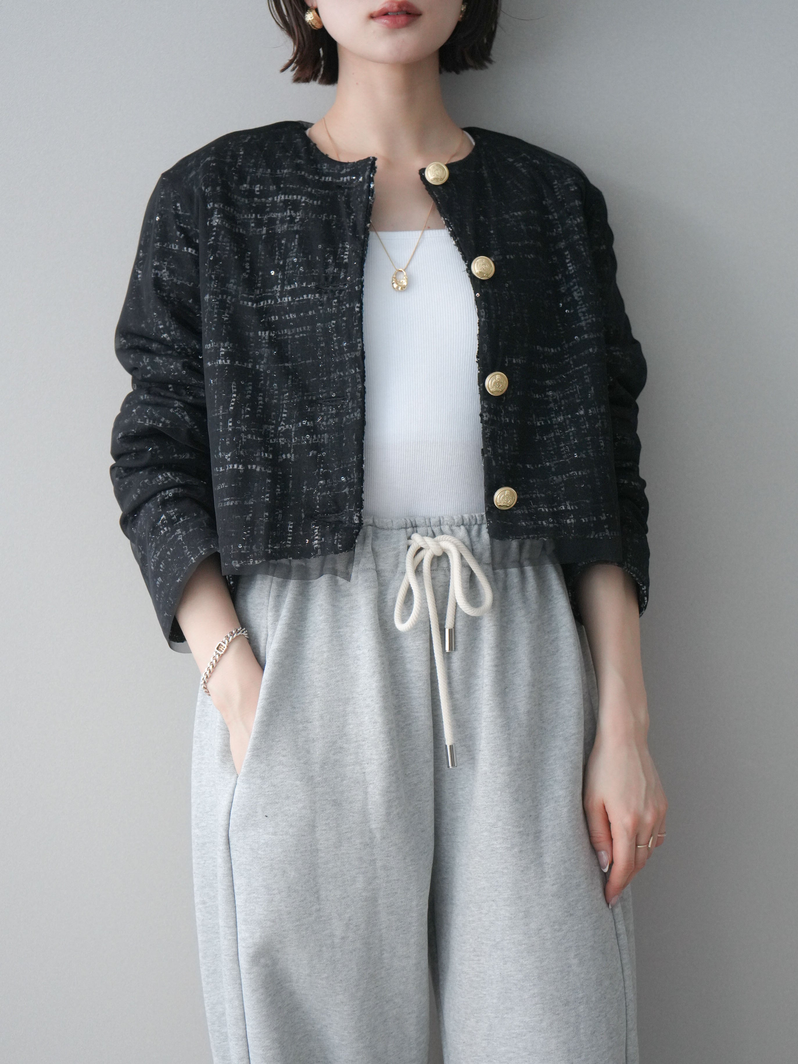 アウター – Lumier