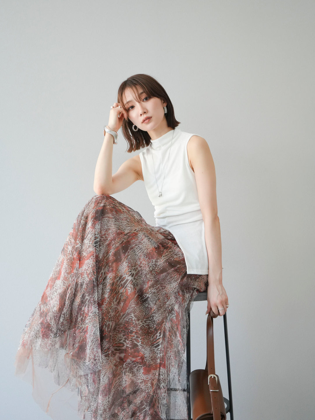 [予約]フロントスリットレーヨンニットトップス/ホワイト