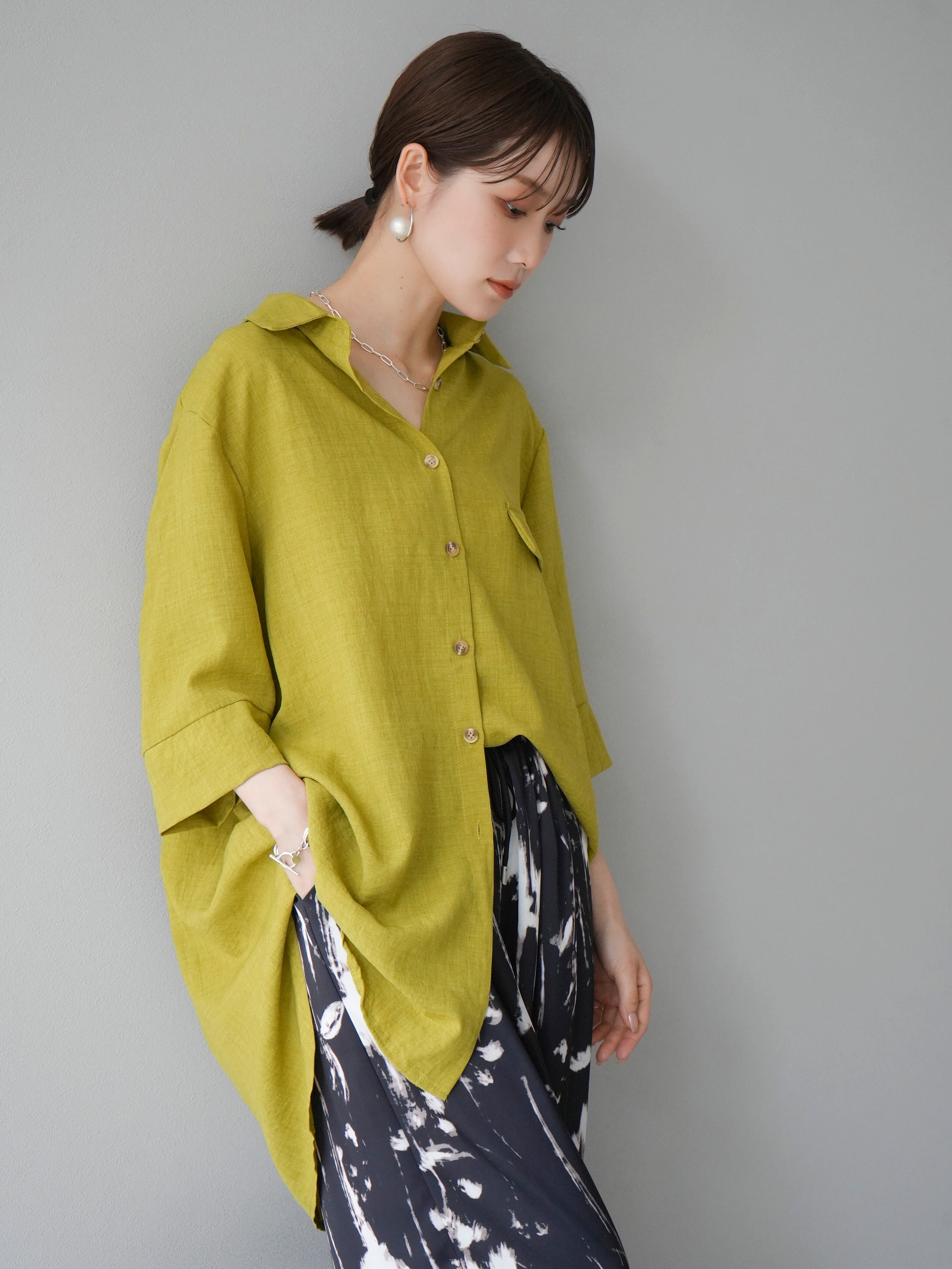 【新品】　ハウスオンザヒル　ロングスリーブシャツ　イエローフラワー ♥向日葵刺繍シャツ！【UATONLINEシリーズ】☆シャツ☆ ユニセックス