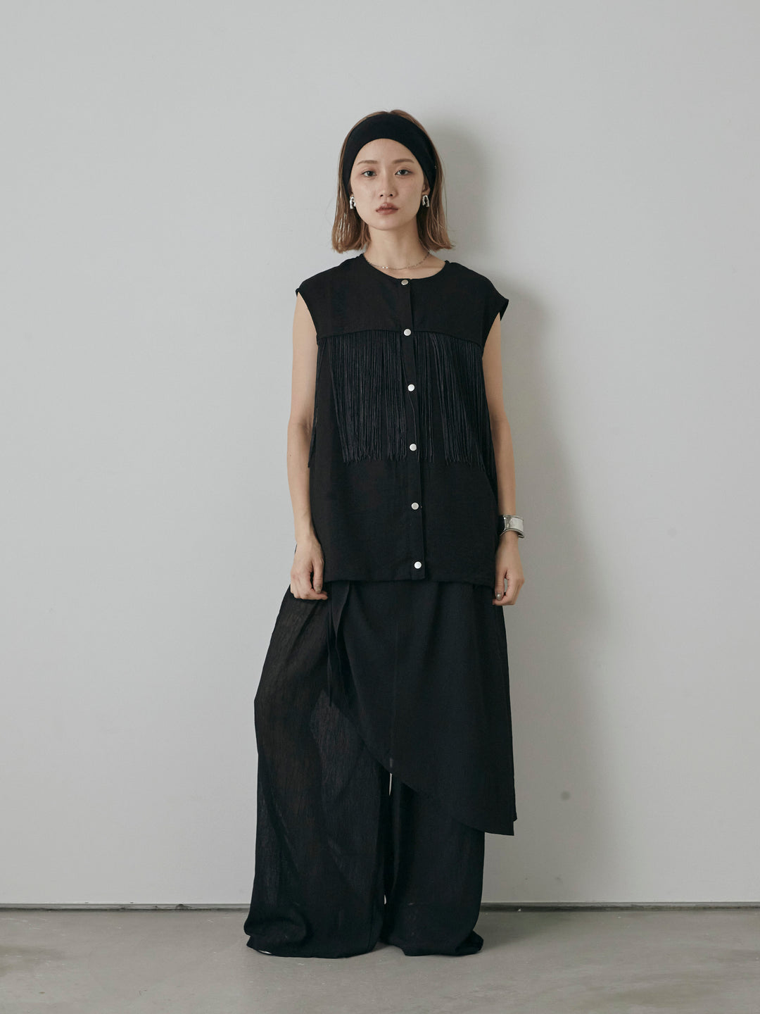 【預購】流蘇無袖上衣/黑色