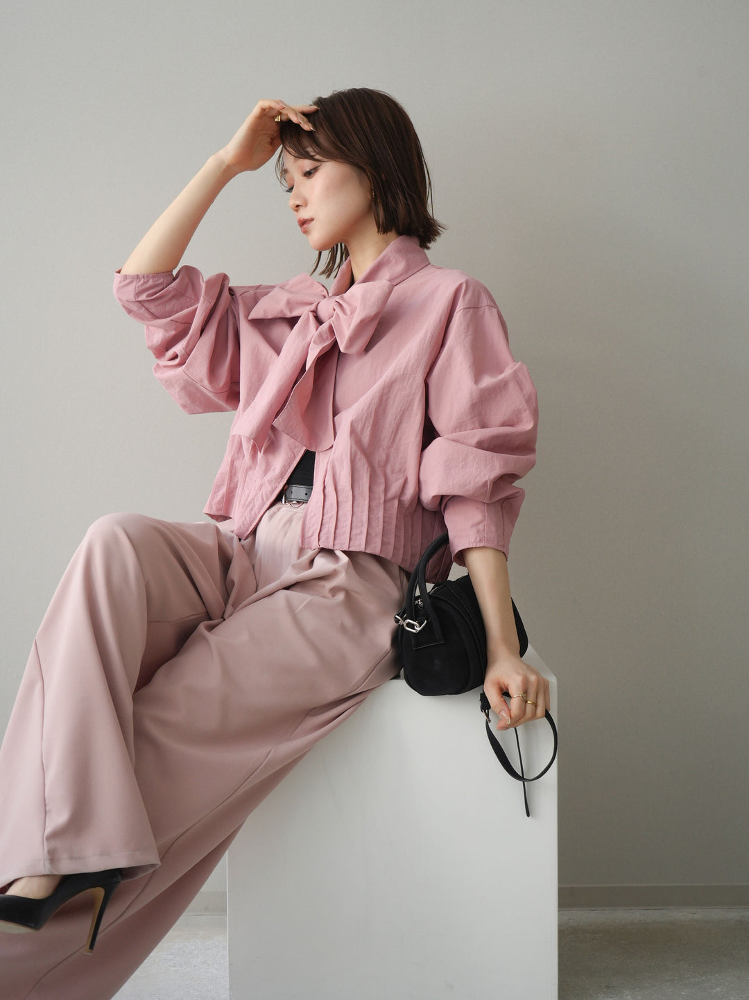 [SET]ボウタイ裾プリーツライトジャケット+選べるアクセセット(2set)