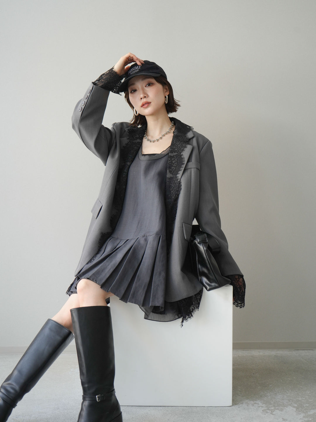 [予約]チュールドッキング裾プリーツミニワンピース/charcoal