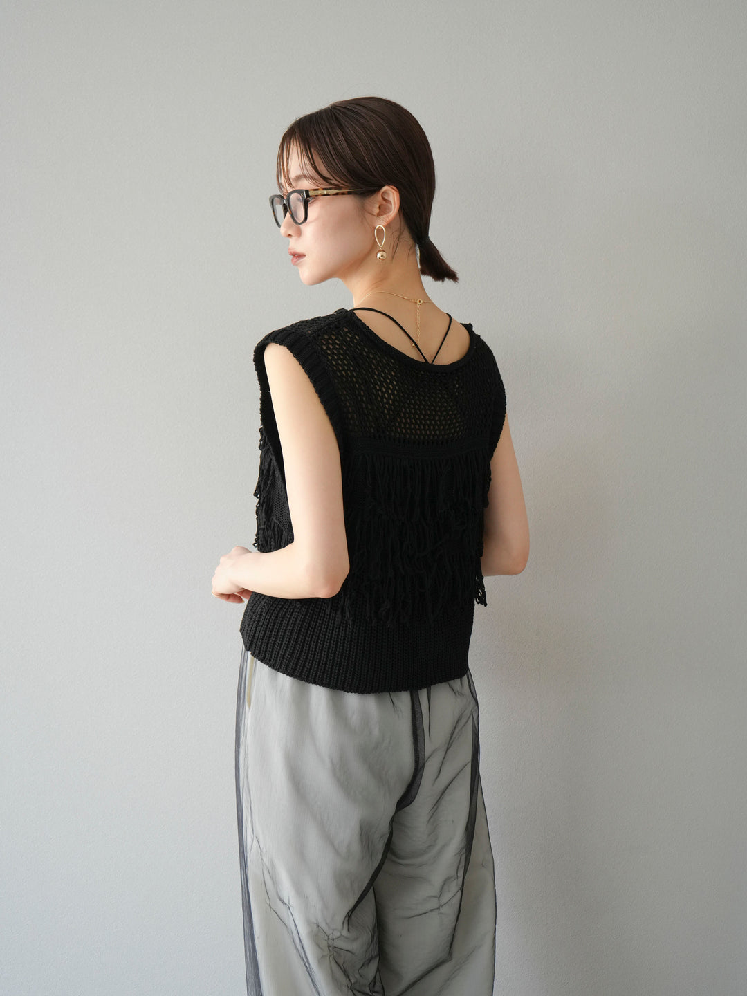 [SET]透かし編みフリンジニットトップス+コード刺繍チュールレイヤードパンツ(2set)