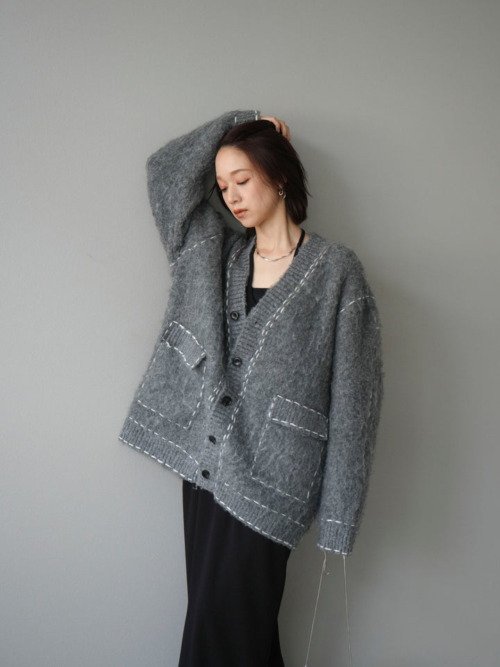 [予約]ステッチVネックニットカーディガン/グレー