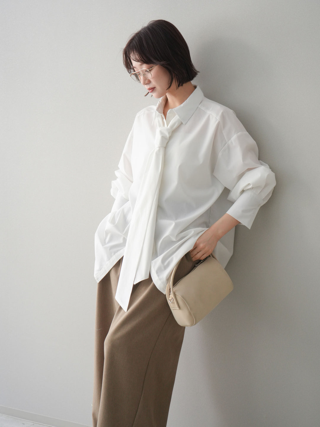 [予約]ボウタイ付オーバーシャツ/white