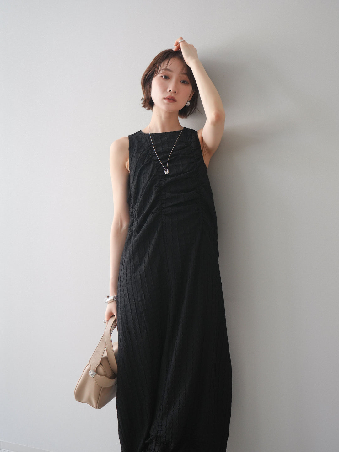 [予約]シャーリングジャガードノースリーブワンピース/black