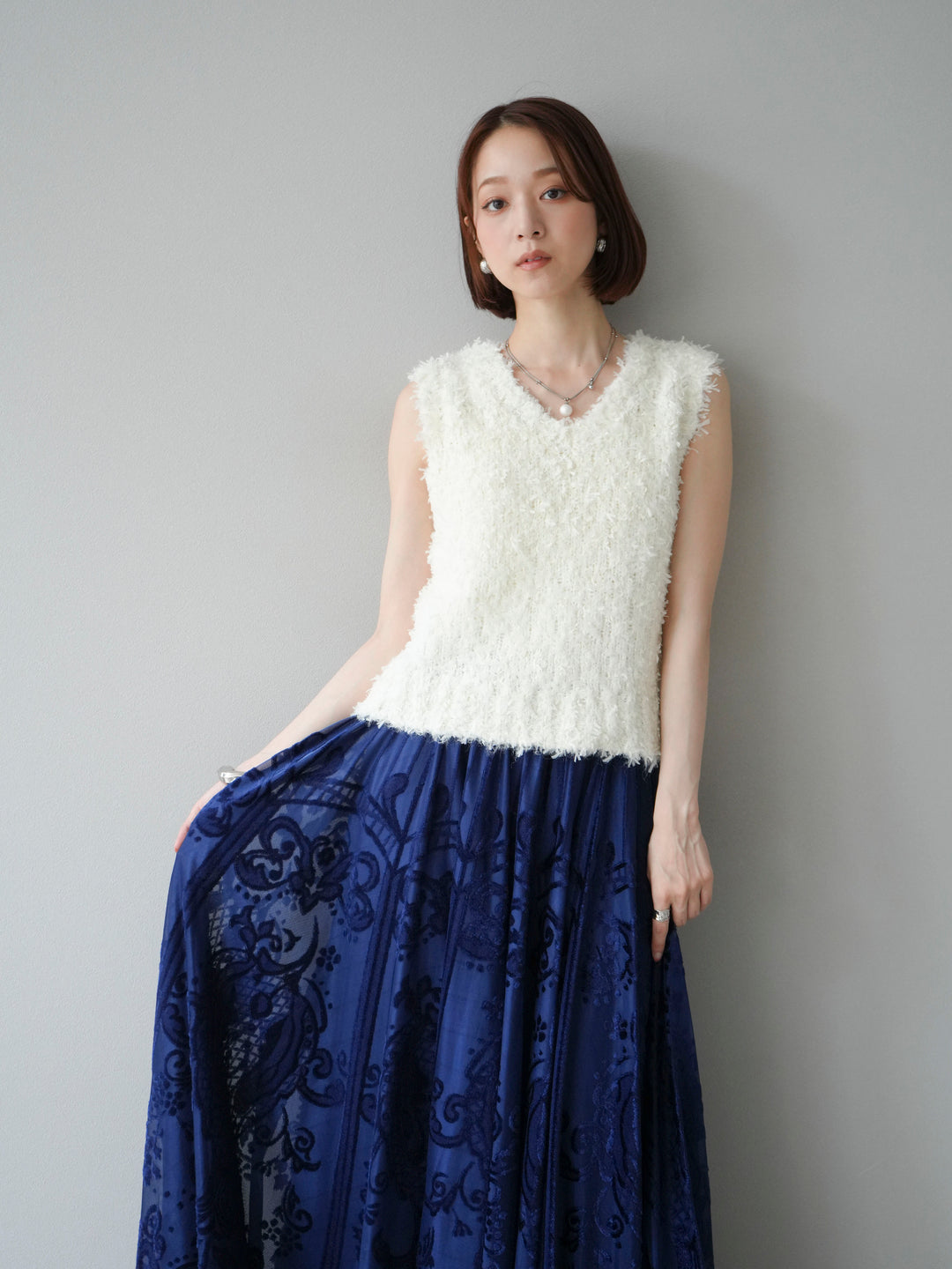 [SET]テープヤーンフリンジニットベスト+アンティーク柄フロッキーマキシスカート(2set)