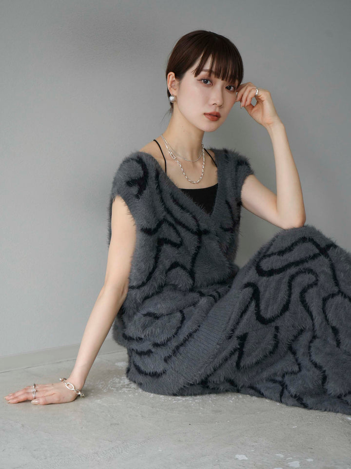 [SET] 線狀毛絨針織背心 + 線狀毛絨針織裙 (2套)