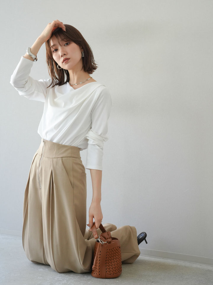 [予約]ドレープデザインカットソー/オフ