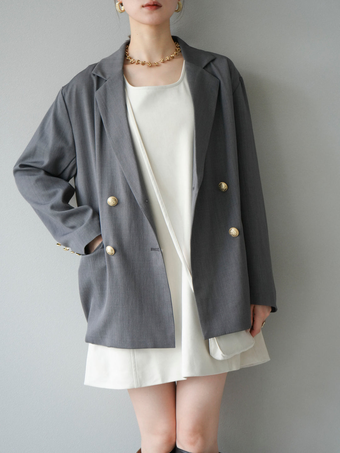 [SET]ゴールドボタンツイルダブルテーラードジャケット+ショルダーポーチ付スウェードミニワンピース(2set)