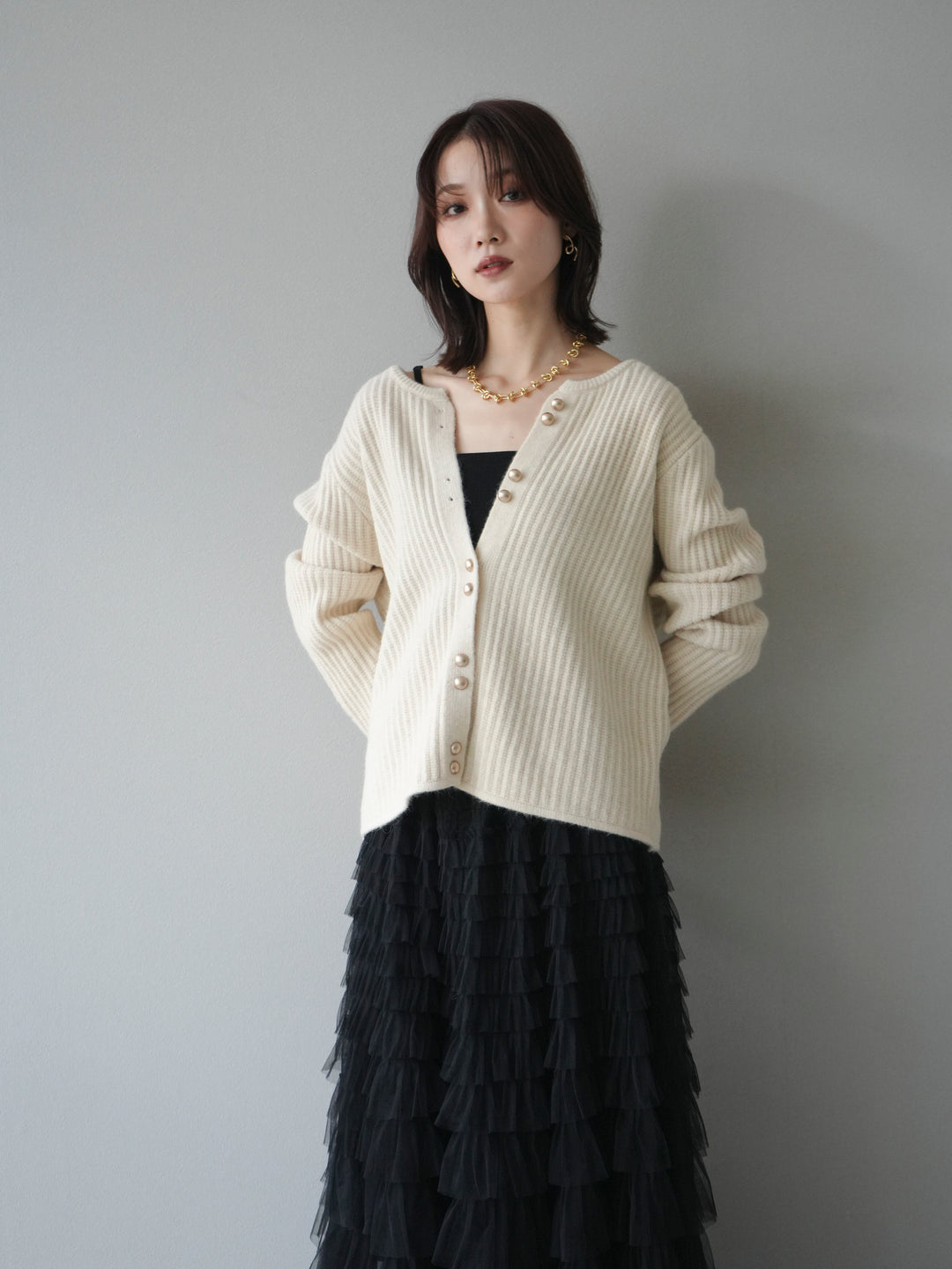 [予約]ゴールドボタンニットカーディガン/ivory
