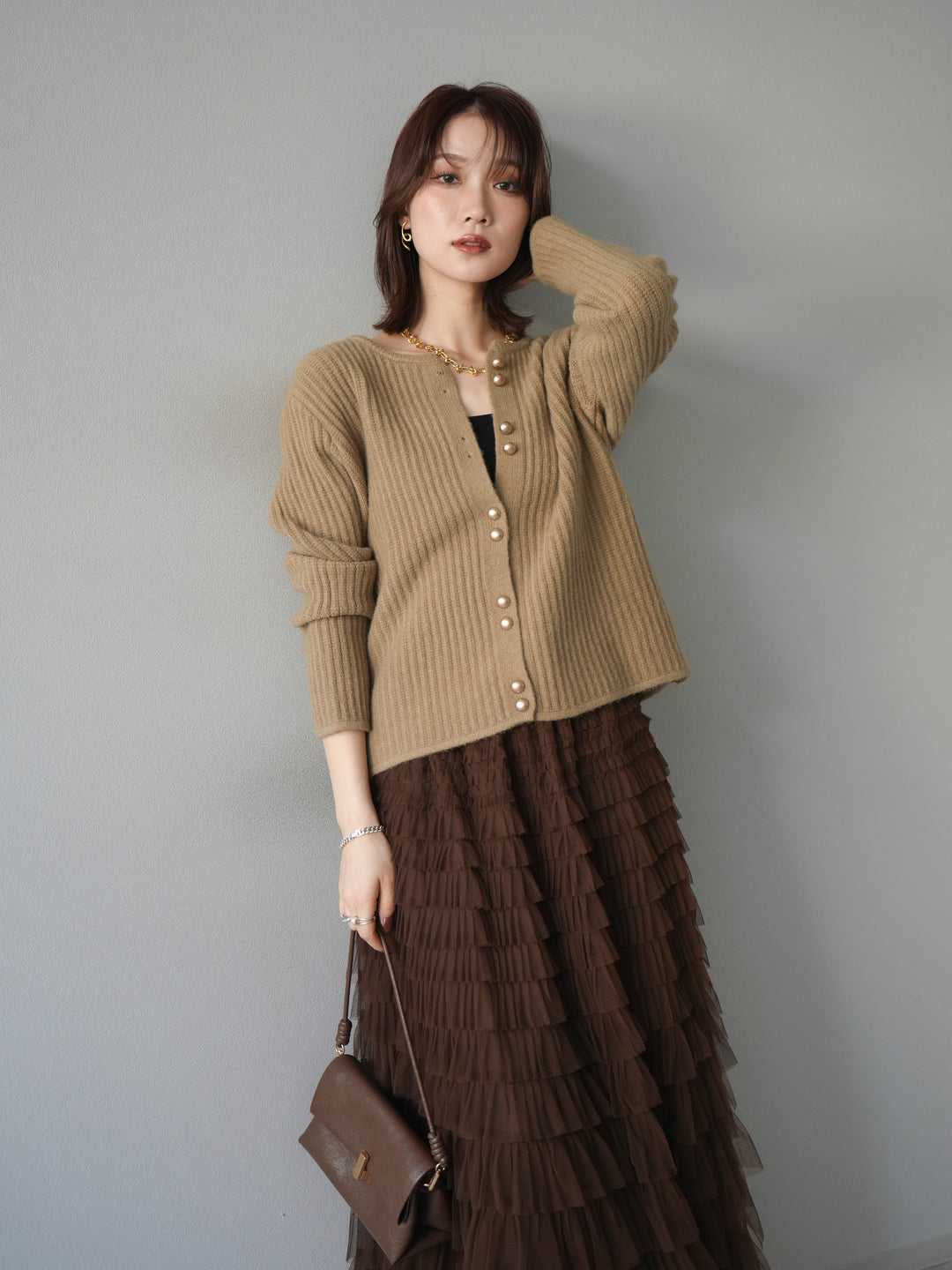 [予約]ゴールドボタンニットカーディガン/beige
