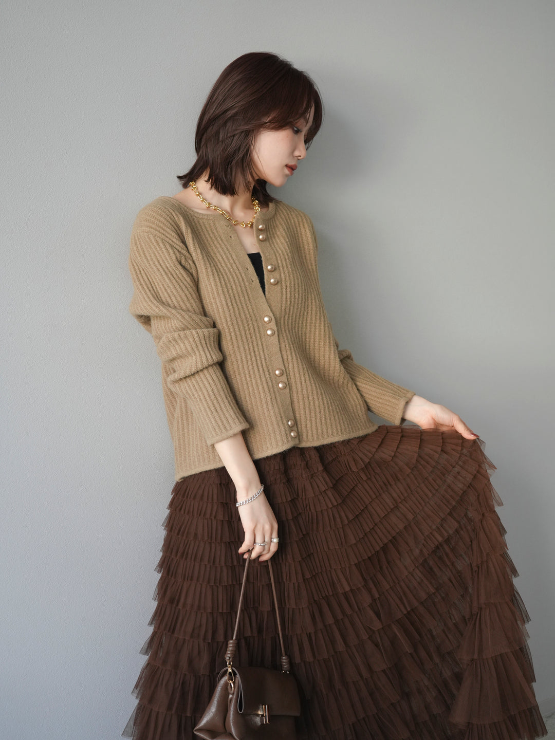 [予約]ゴールドボタンニットカーディガン/beige