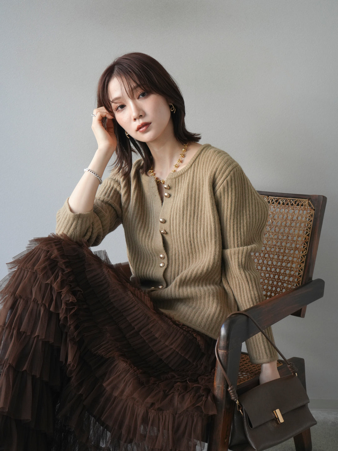 [予約]ゴールドボタンニットカーディガン/beige