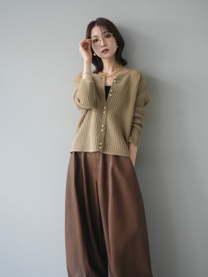 [予約]ゴールドボタンニットカーディガン/beige