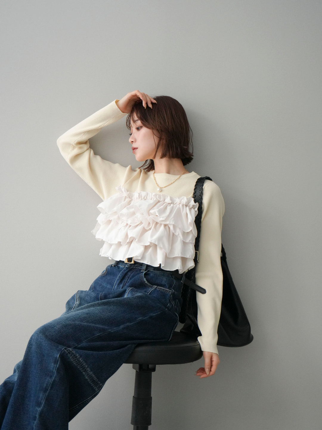 [SET]フリルビスチェドッキングスポンジニットプルオーバー+裏起毛加工デニムカーブパンツ(2set)