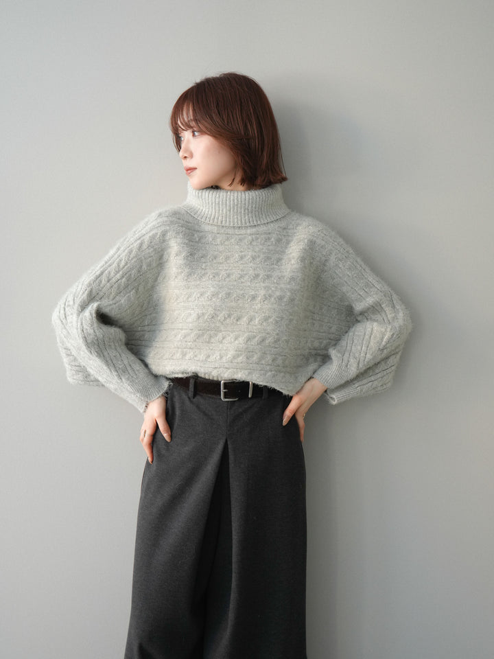 [予約]オフタートルケーブル編みニットプルオーバー/gray