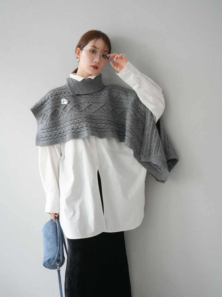 [予約]ケーブル編みニットケープ/グレー