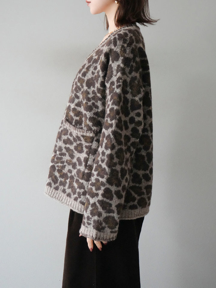 [予約]アニマル柄ステッチニットカーディガン/khaki