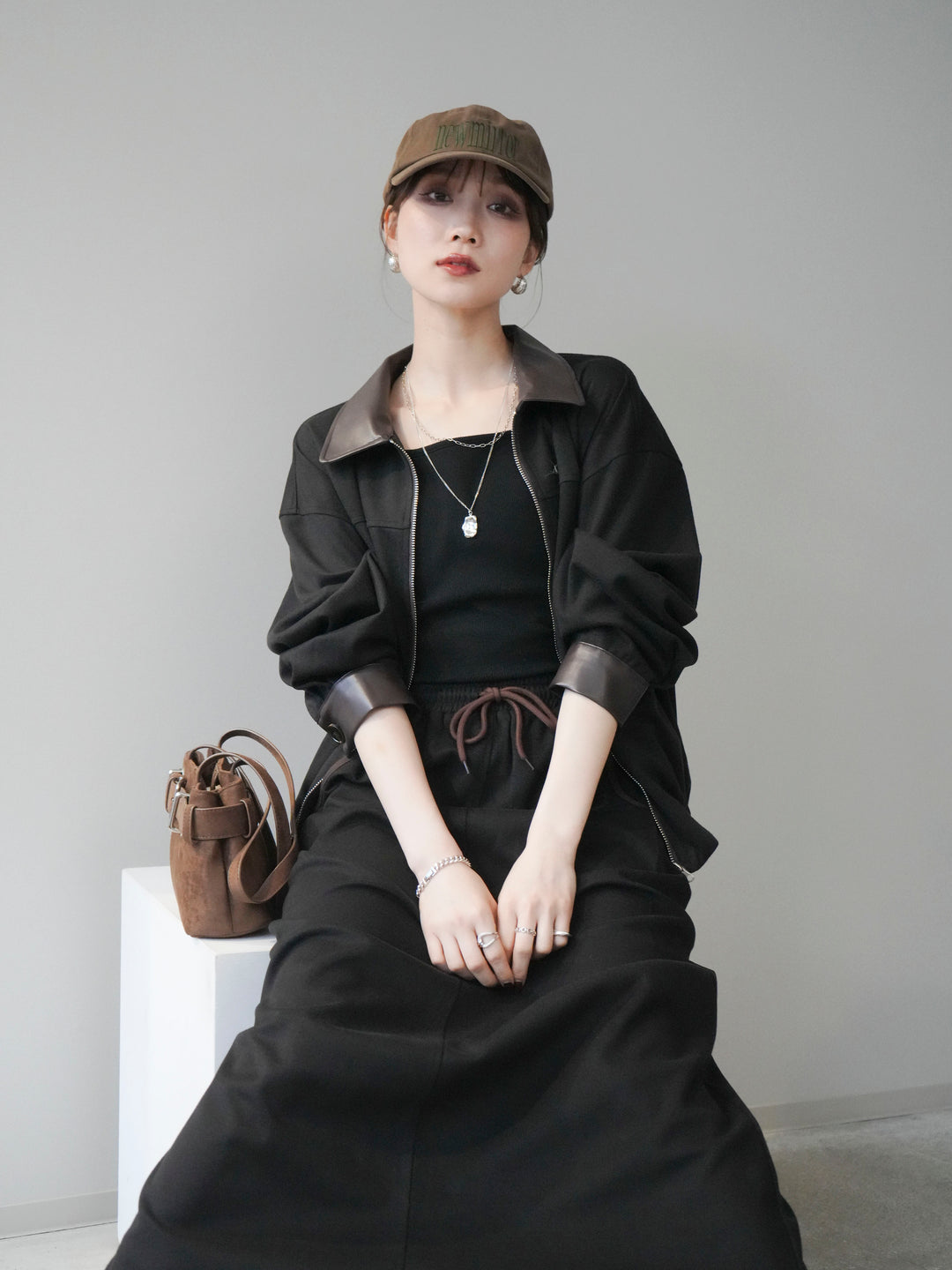 [予約]レザー襟配色パイピングブルゾン/black