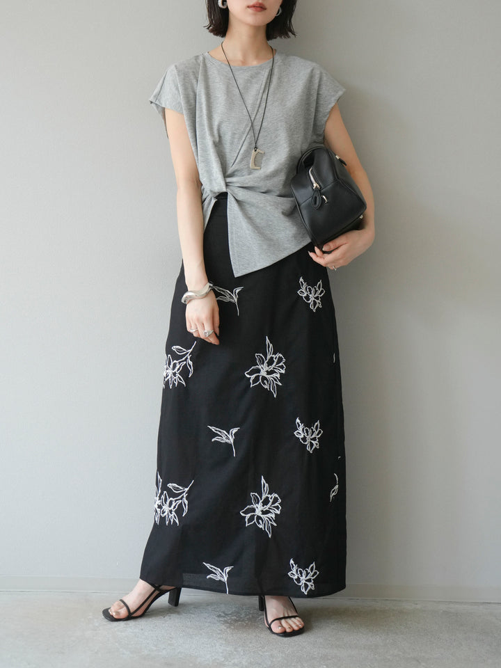 [予約]フラワー刺繍ナロースカート/ブラック