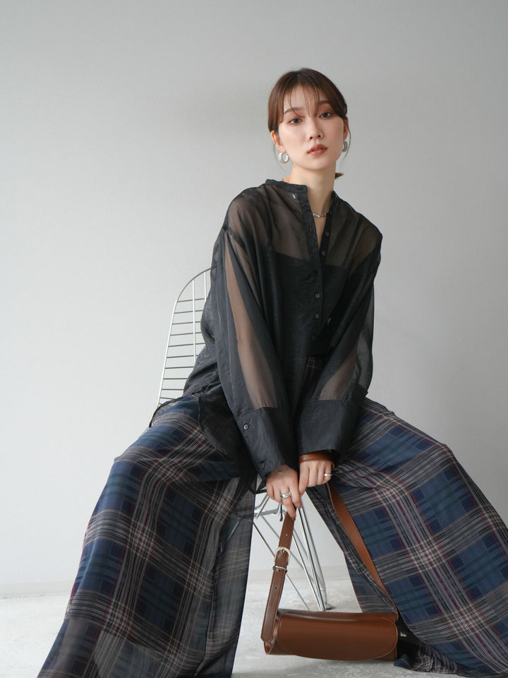 [SET] 亮面透視立領襯衫 + 透視格紋寬鬆褲 (2 件套)