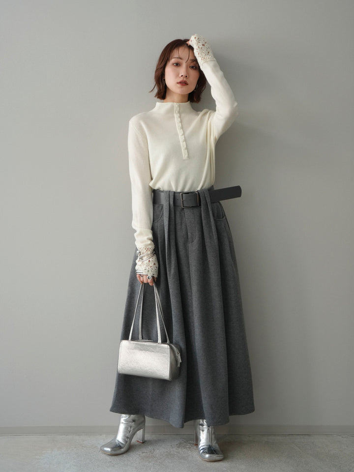 [予約]袖スカラップレースフロントボタンウールニットトップス/white