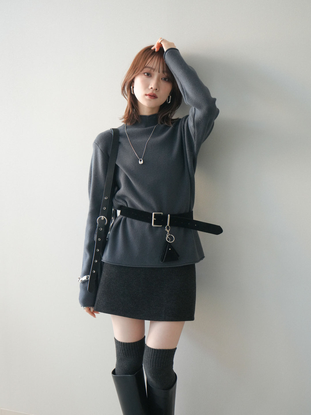 [SET]ボトルネック裾カールリブニットトップス+ボトルネック裾カールリブニットトップス(2set)