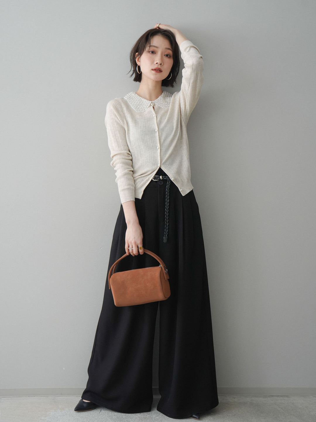 [SET]ビジュー襟パールボタンニットカーディガン+編み込みベルト付タックワイドパンツ(2set)