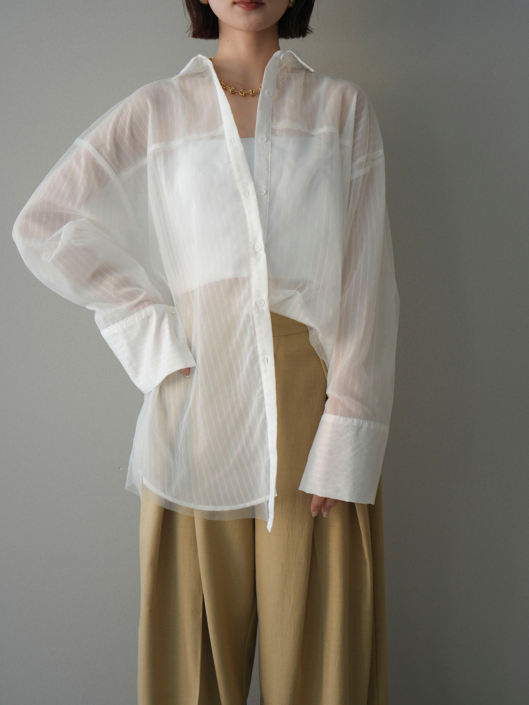 [予約]チュールレイヤードストライプシアーシャツ/offwhite