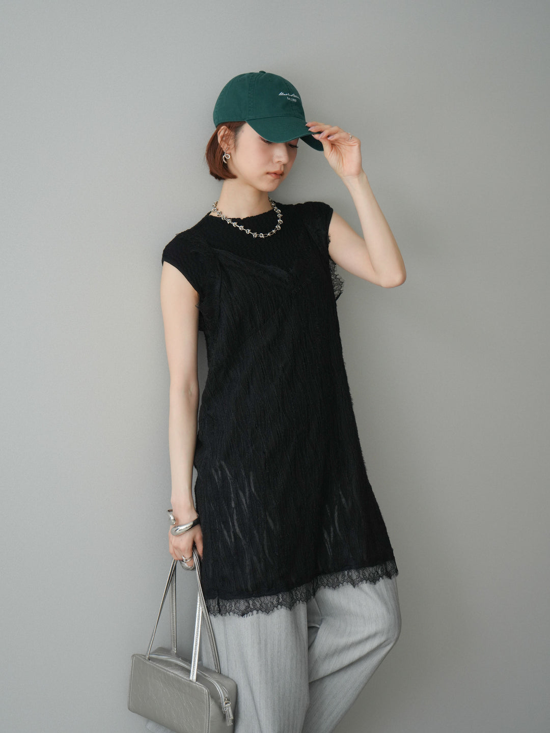 [予約]レース切替ジャガードニットロングキャミソール/black