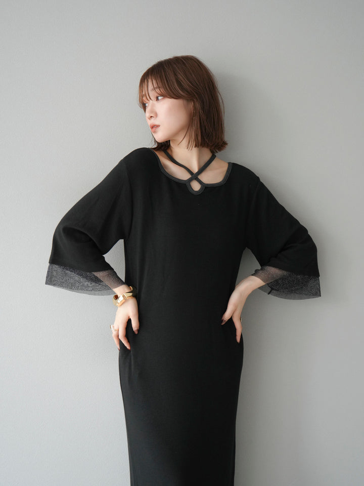 [予約]デザインネックラメシアー切替ニットワンピース/ブラック