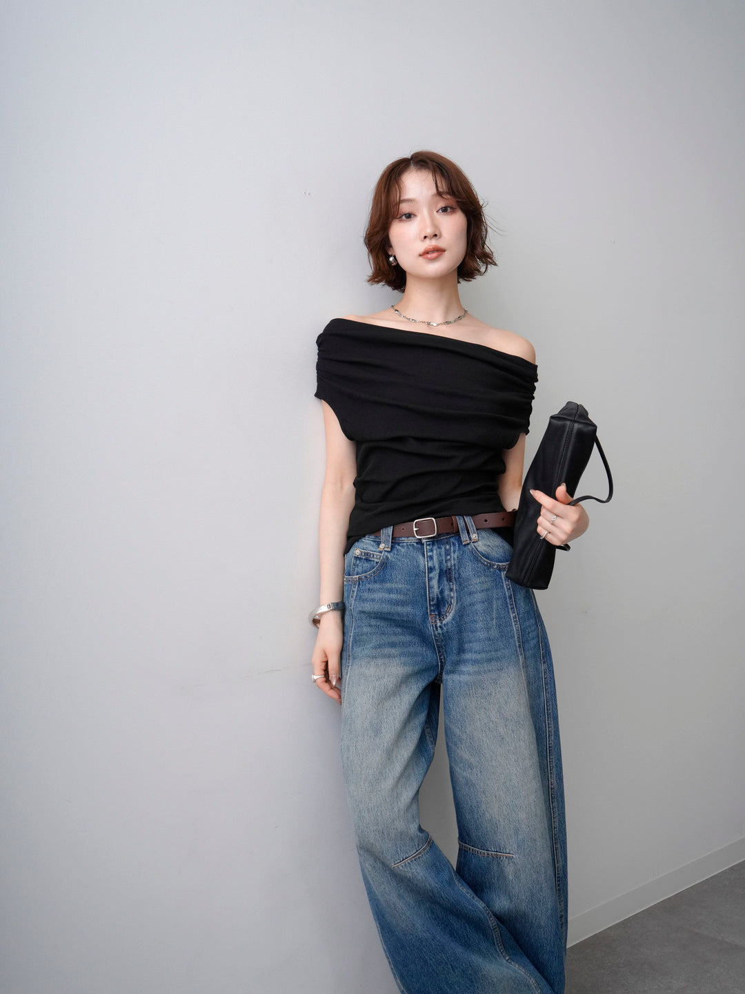 [予約]アシメサイドギャザーホルターノースリトップス/black
