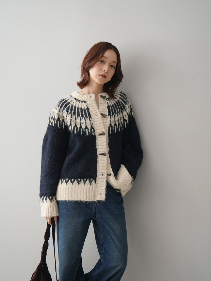 [SET]トグルボタン求心柄ニットカーディガン+裏起毛裾フリンジワイドデニムパンツ(2set)