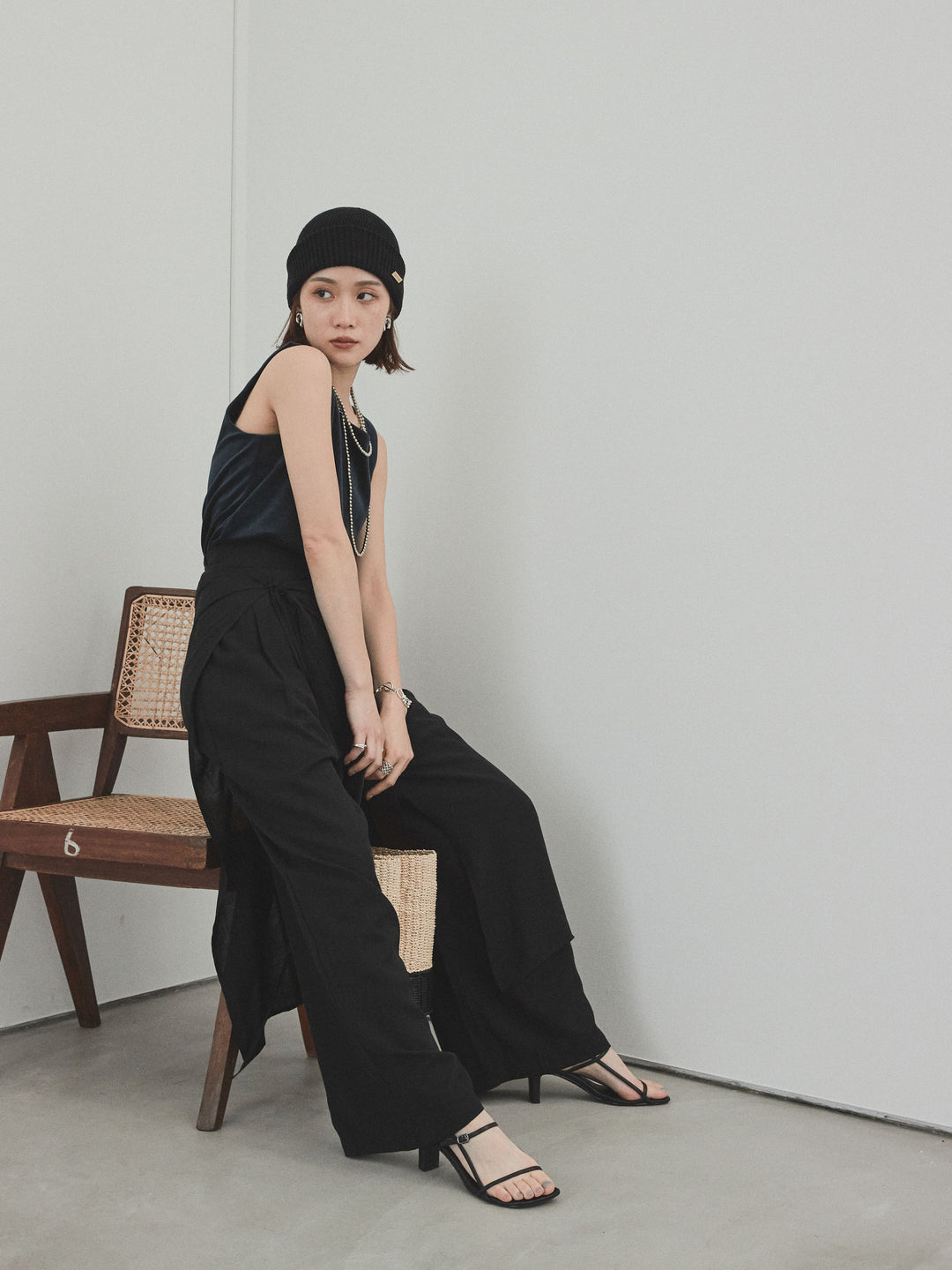 [SET]スクエアベロアタンクトップ+ワッシャーサテンレイヤードスカートパンツ(2set)