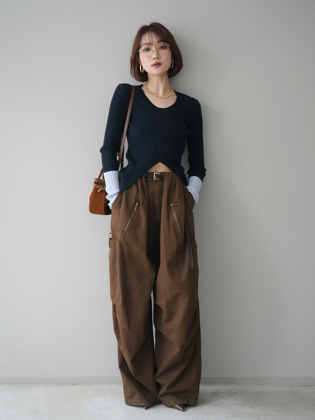 [予約]袖配色ランダムリブフロントスリットニットトップス/navy