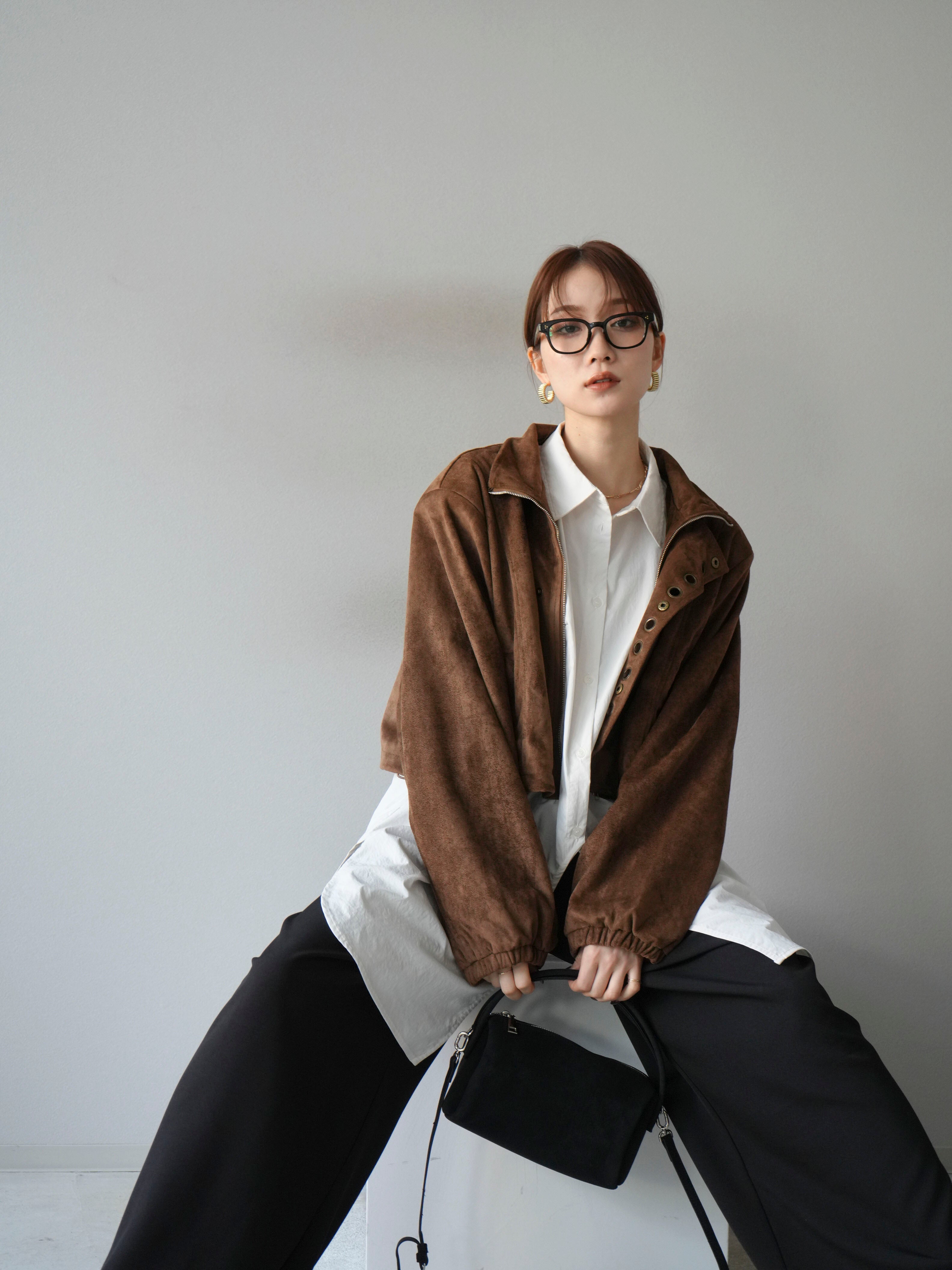 予約]パンチングデザインスエードショートジャケット/ブラウン – Lumier