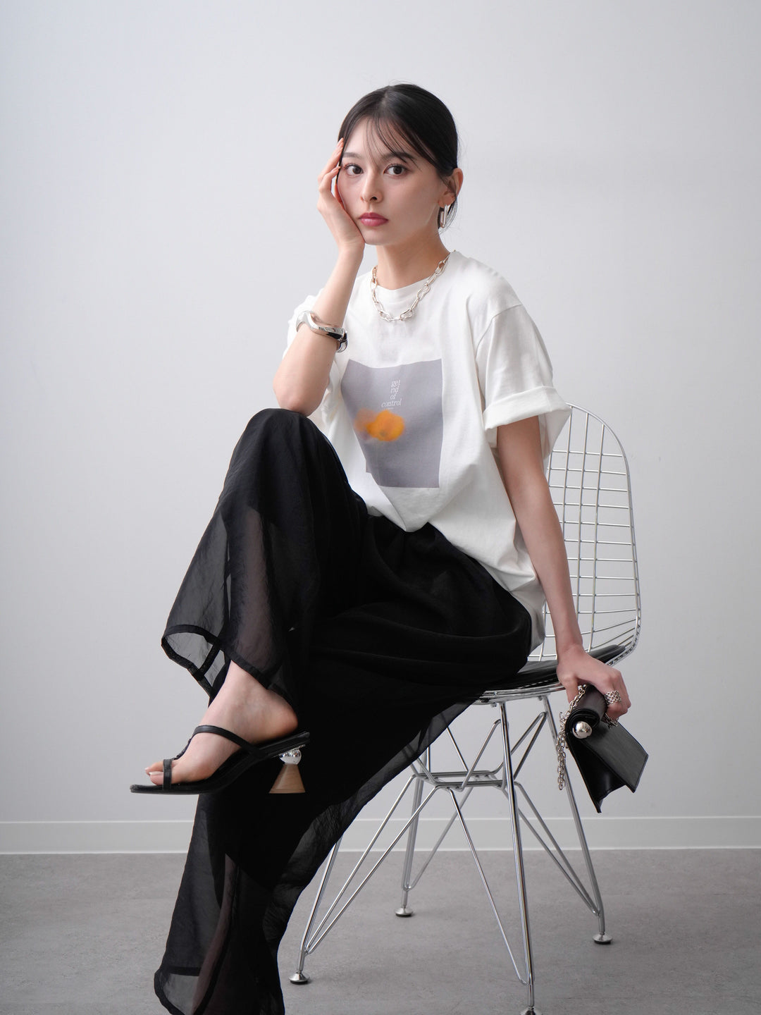 [SET]ニュアンスフローラルフォトTEE+シアーレイヤードフロントタックイージパンツ(2set)
