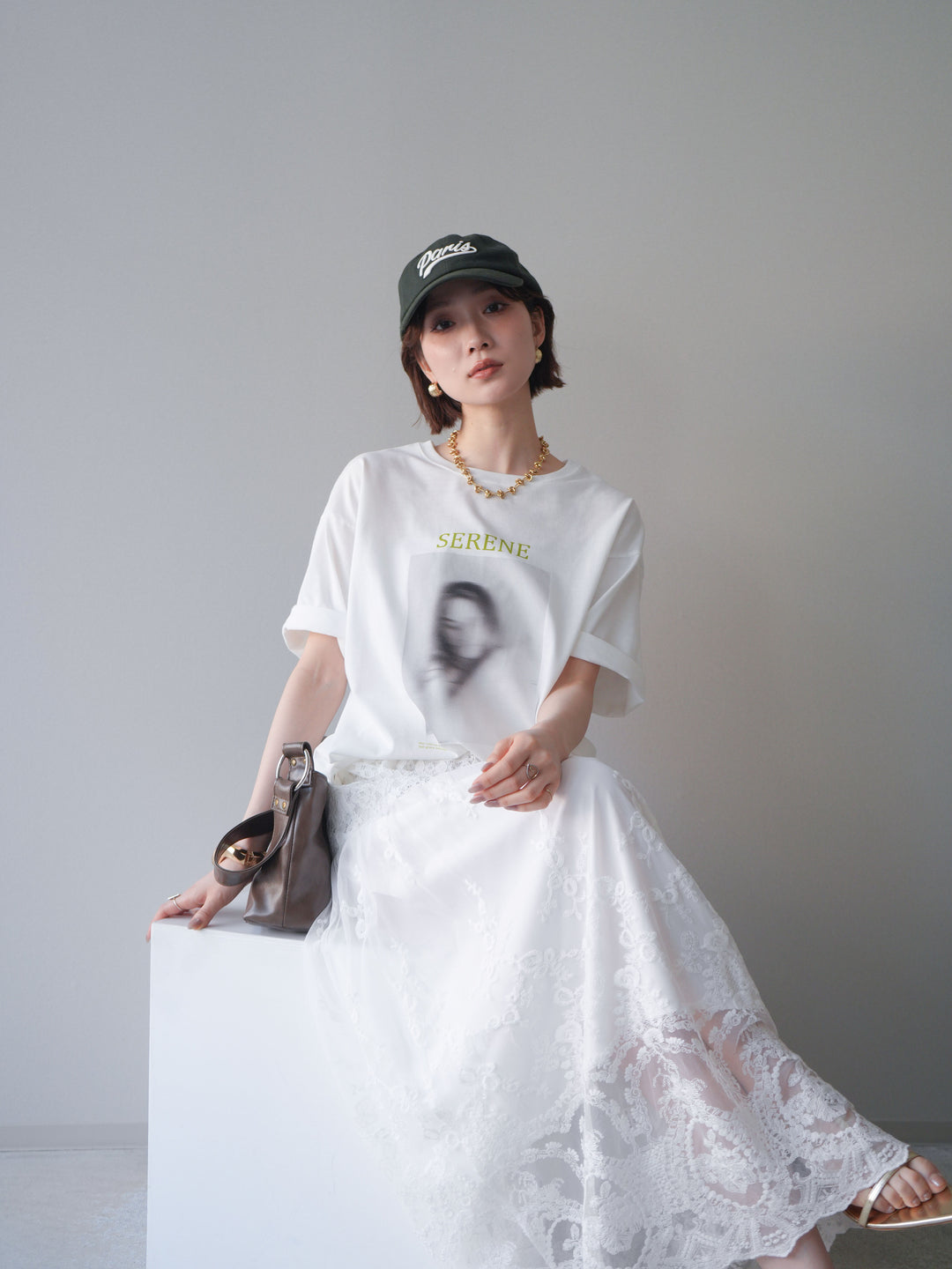 [SET]ブラーアートフォトTシャツ+シアーレースマキシスカート(2set)