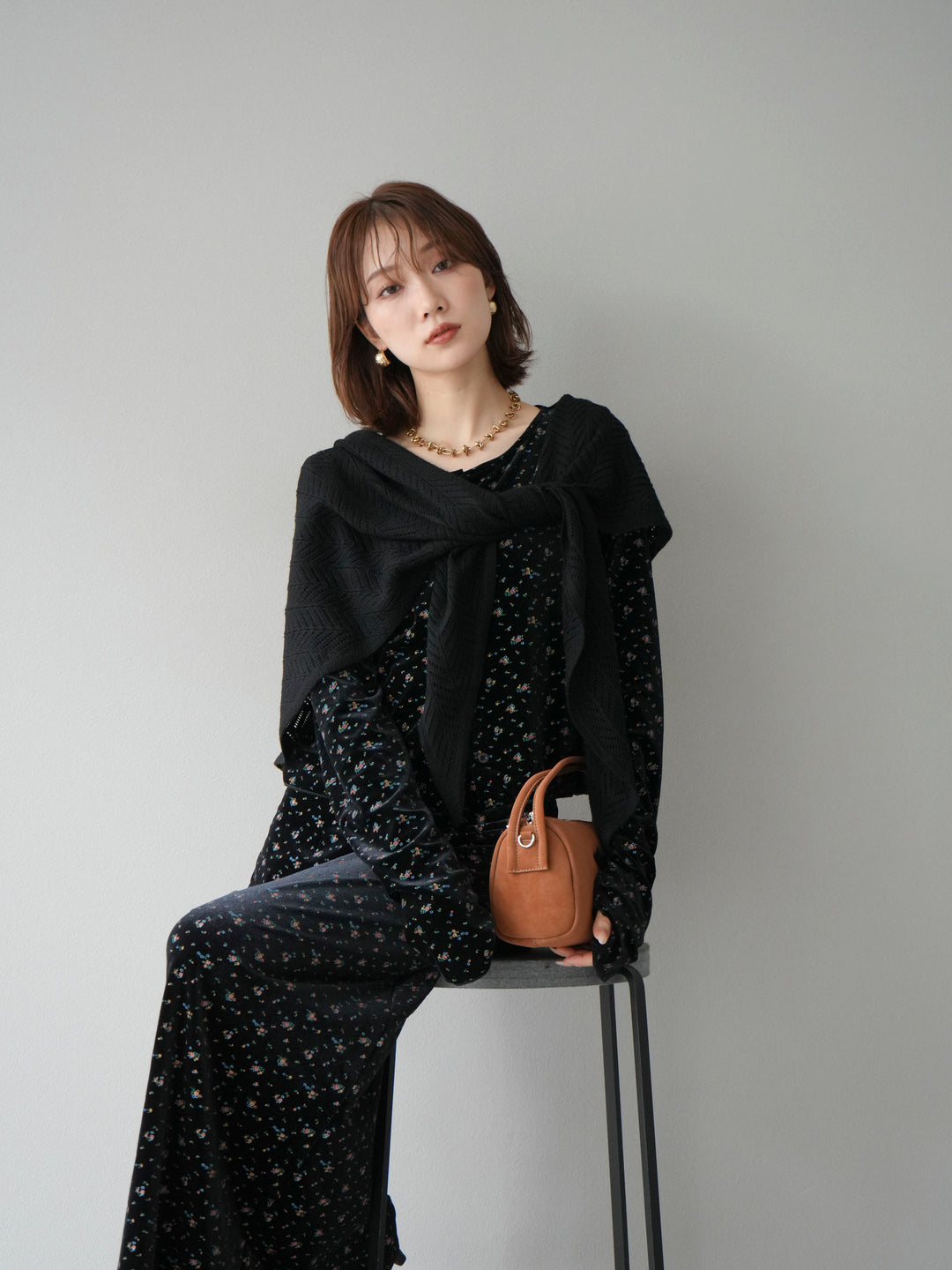 [SET]ベロアフラワープリントカーディガン+ベロアフラワープリントIラインスカート(2set)