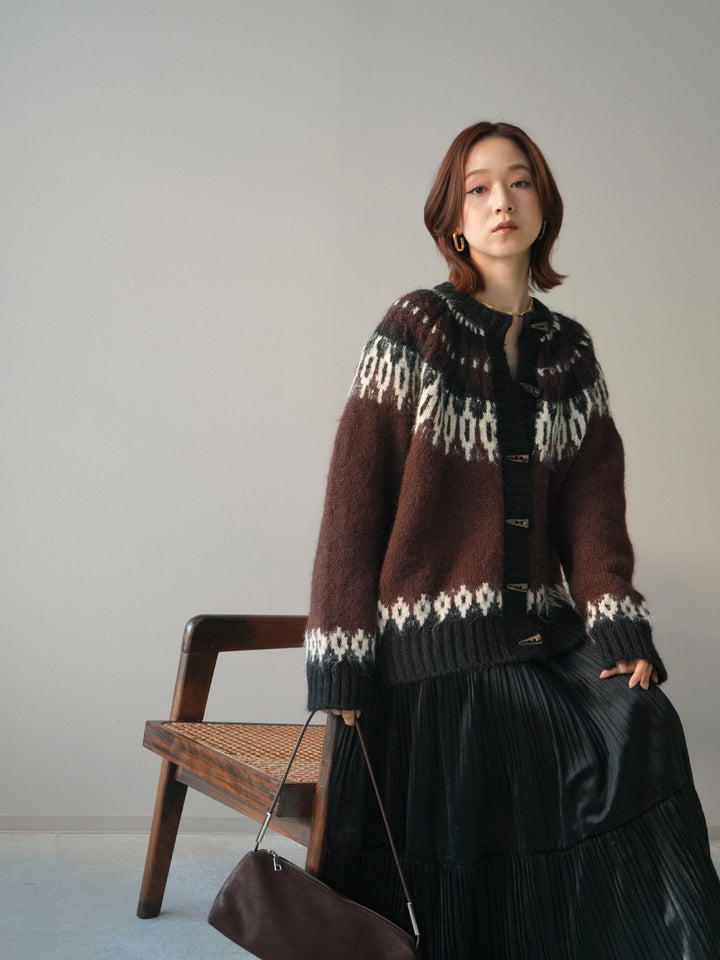 [予約]トグルボタン求心柄ニットカーディガン/brown