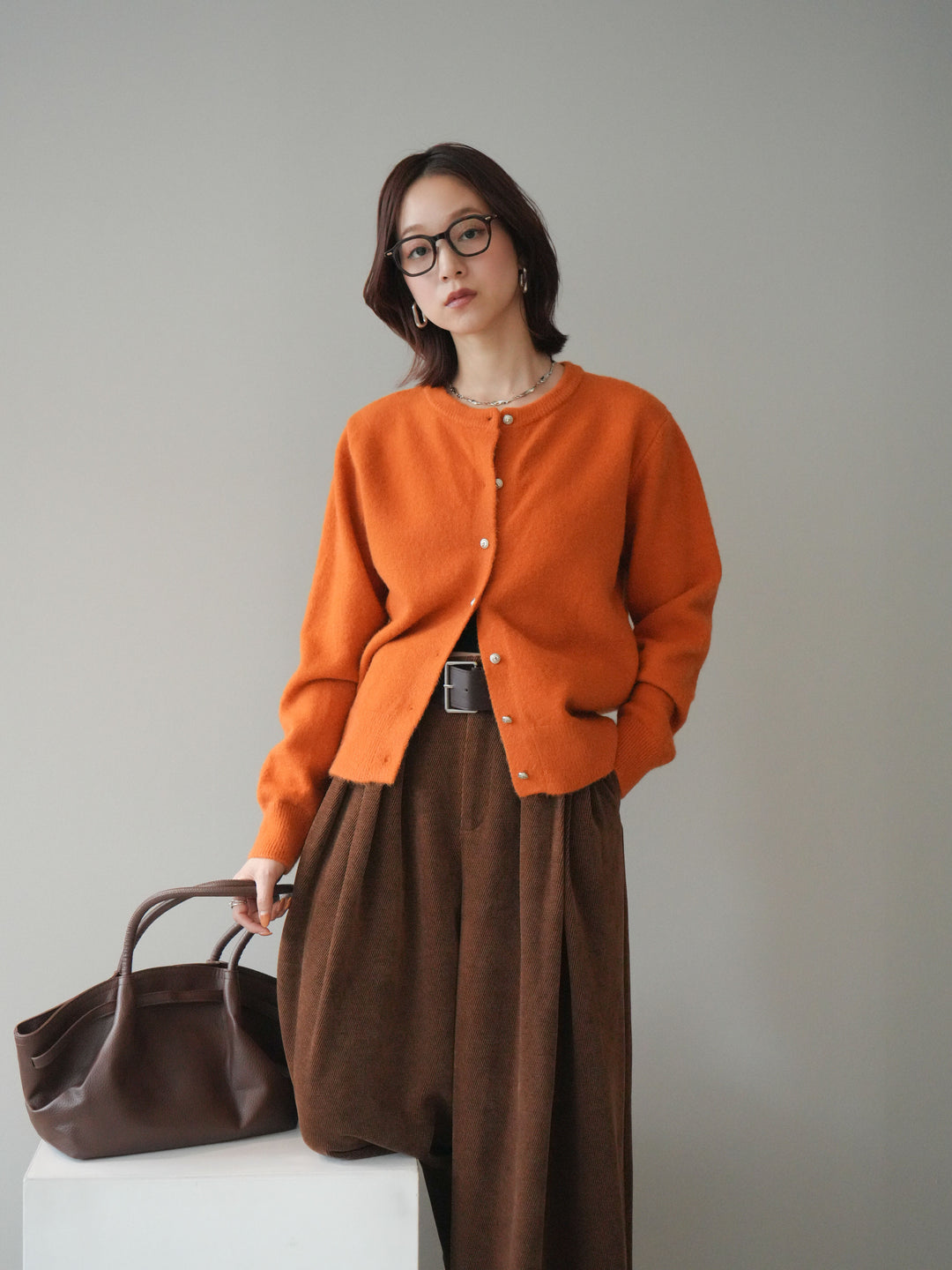 [SET]アンティークボタンニットカーディガン+ベルトデザインループコールテンワイドパンツ(ベルト付き)(2set)