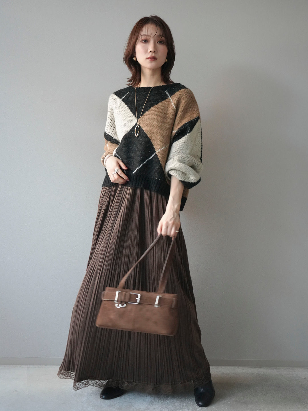 [SET]配色ステッチアーガイル柄ニットプルオーバー+裾レーススウェードプリーツマキシスカート(2set)