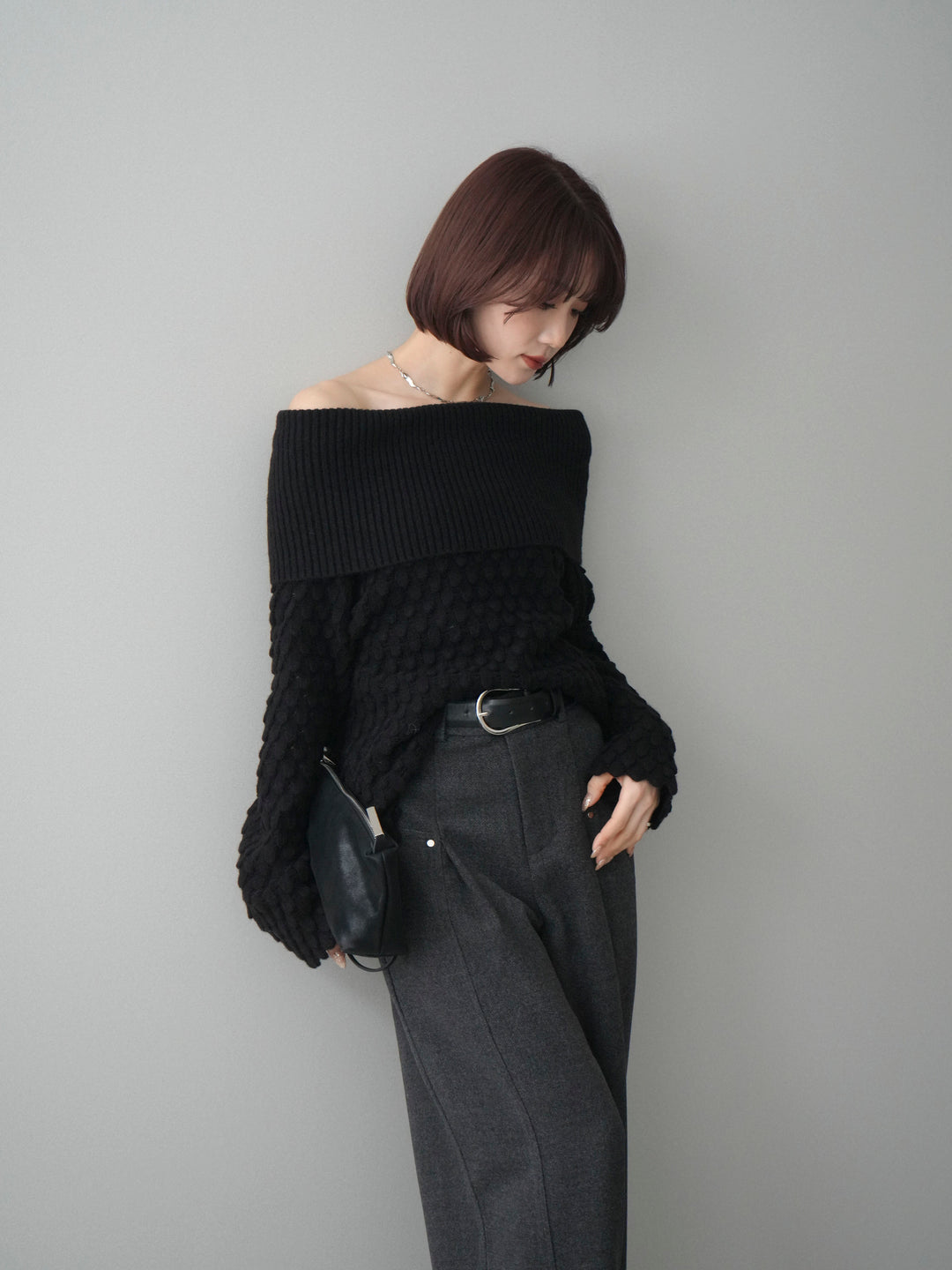 [予約]ポコポコ編みオフショルニットプルオーバー/black