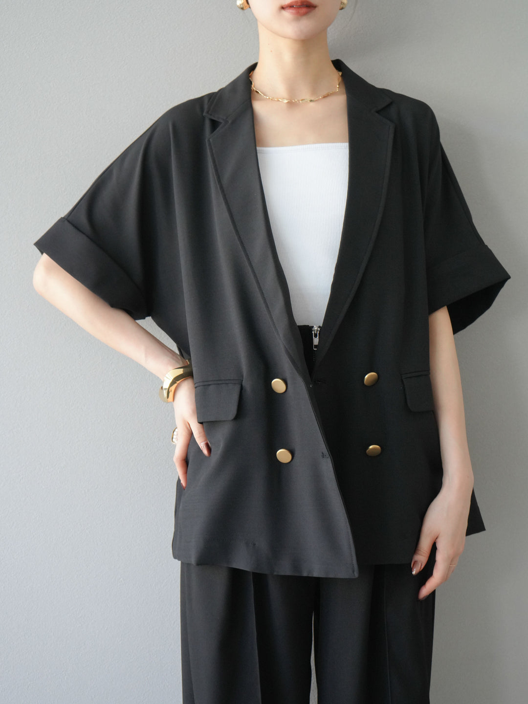 [預購] 金色紐扣半身夾克/黑色